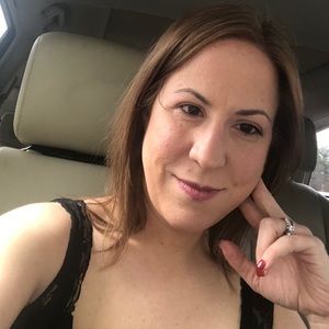 Meet your Posher, Zoe